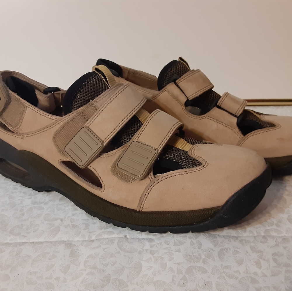 COLE HAAN Sz 9 Womens Easy Strap Sandal